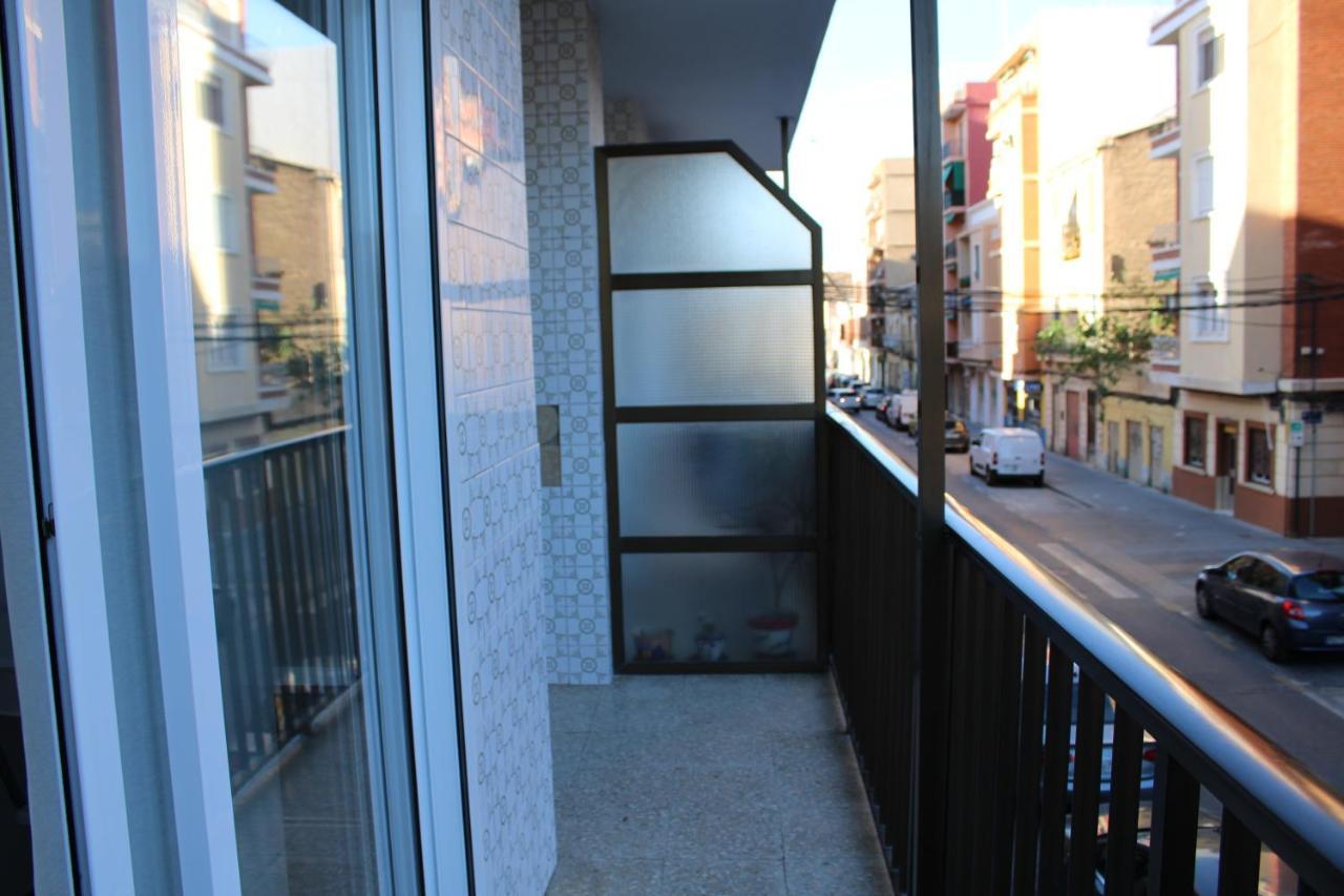 Appartement Apartamento Playa 5 Minutos A Pie Moderno Y Confortable Cabanyal à Valence Extérieur photo